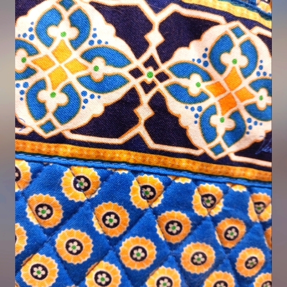 VeraBradley Tall Tote/Purse NWOT - Picture 3 of 9